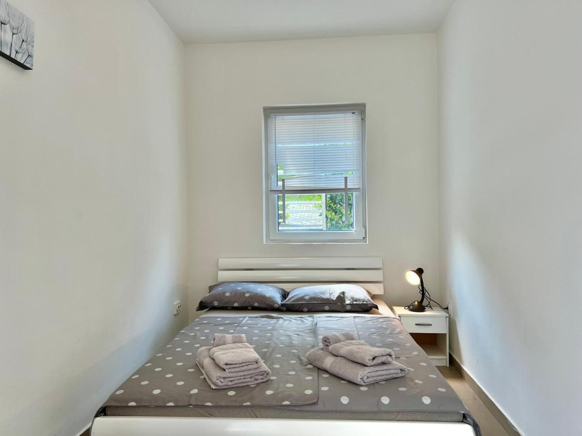 יאדראנובו Apartman Velly מראה חיצוני תמונה